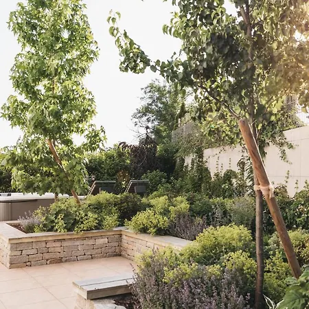 Ξενοδοχείο με διαμερίσματα Grazios Luxusapartments Mit Dachterrasse Oder Garten, Kostenlose Parkplatze, E-tankstelle 2*